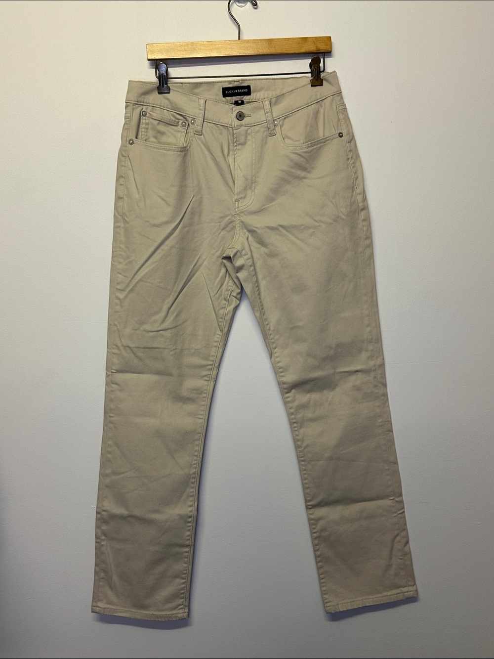 Lucky Men's Chino 223 Straight Pants in Light Khaki 32x32